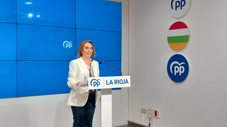 La secretaria general del PP, Cuca Gamarra, en Logroño