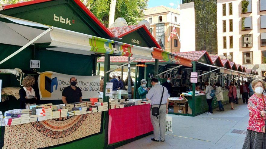 Stands del Día del Libro en Bilbao