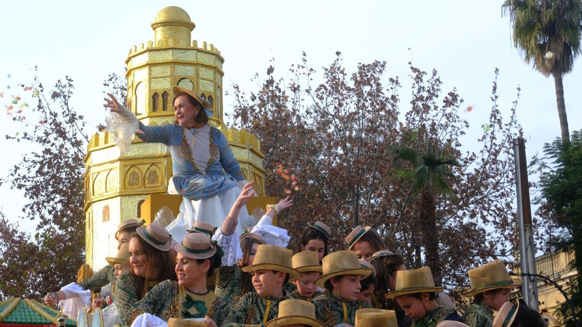 La Torre del Oro se ha subido a su propia carroza