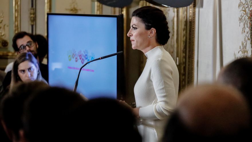 Olona evita el choque directo con Vox y reduce su proyecto a una plataforma contra las políticas de igualdad