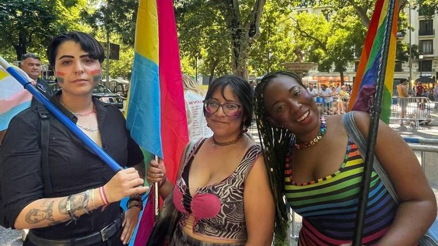 Irina, Camila y Lisa