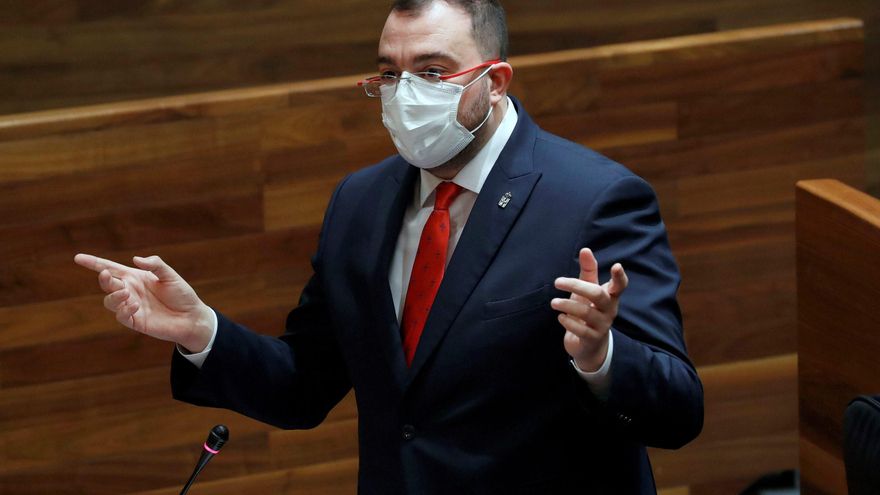 El presidente del Principado de Asturias, Adrián Barbón