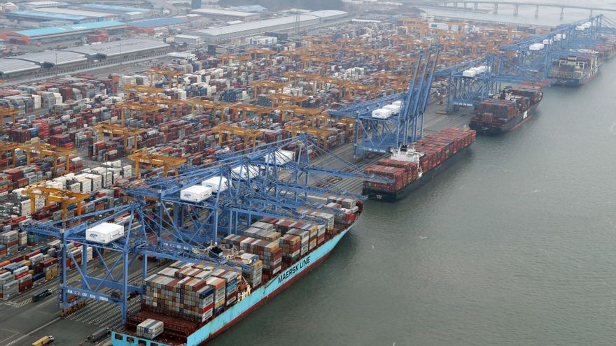 Las exportaciones surcoreanas remontaron en noviembre gracias a los chips