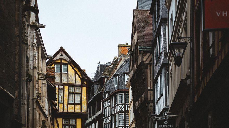 Esta ciudad francesa fue testigo del juicio y la ejecución en la hoguera de Juana de Arco