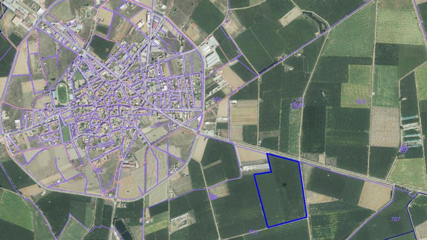 Proyectan una planta fotovoltaica en suelo de regadío en Santa María del Páramo pese a la prohibición de la Junta