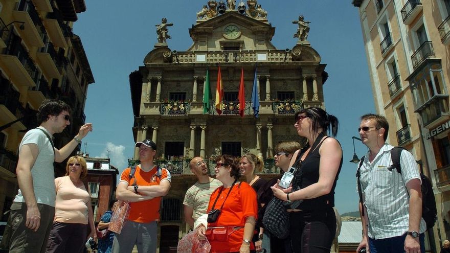 Navarra recibe casi un millón de turistas de enero a agosto de este año, un 4,1% más que en 2016