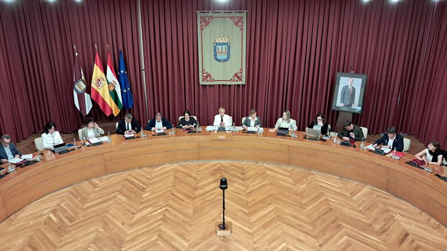 Primer suplemento de crédito en Logroño por 1,5 millones para la rotonda Vara de Rey y el convenio del soterramiento