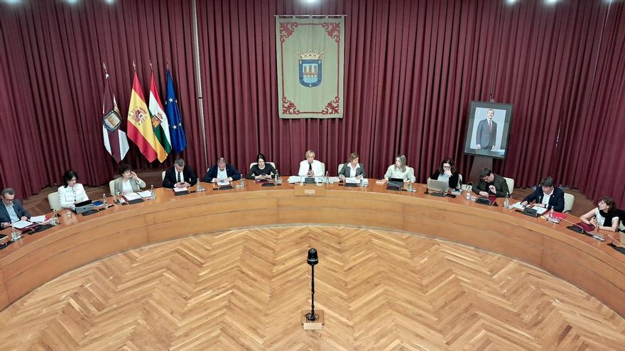Primer suplemento de crédito en Logroño por 1,5 millones para la rotonda Vara de Rey y el convenio del soterramiento
