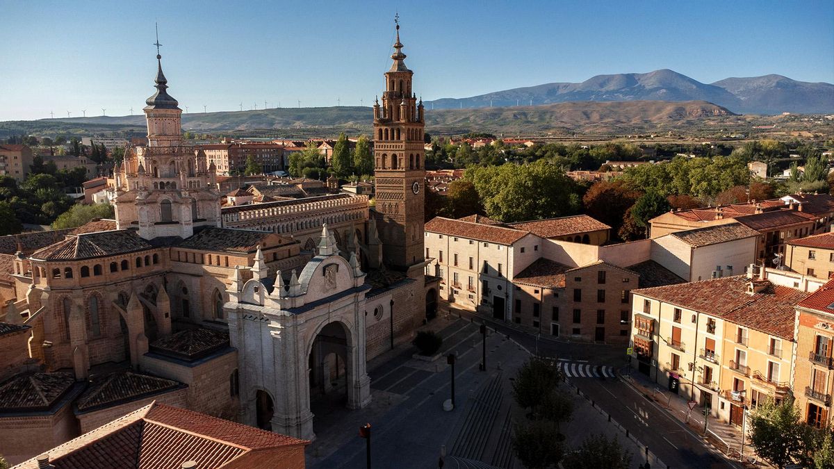 La catedral de Santa María de la Huerta a vista de pájaro