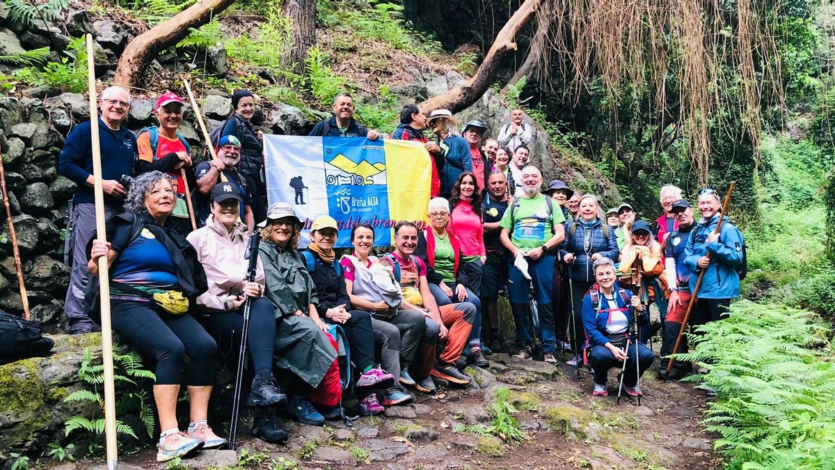 El Club de Caminantes de Las Breña pide una escultura de una mujer “para equilibrar la representación de género en los senderos de La Palma”