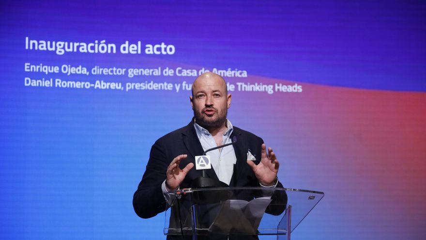 El presidente y fundador de Thinking Heads, Daniel Romero Abreu, interviene este lunes durante la inauguración de la jornada "Liderazgo político y reglobalización en América Latina, España y Europa" en colaboración con Thinking Heads que se celebra en la Casa de América de Madrid. EFE/ David Fernández