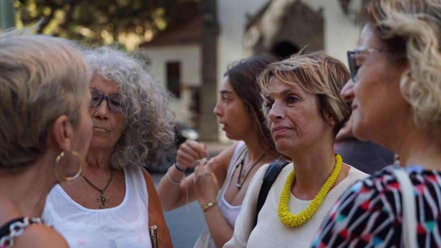 Concentración convocada por la Red Feminista de Gran Canaria para condenar los feminicidios.  Foto: Jonay Aponte Gadea.
