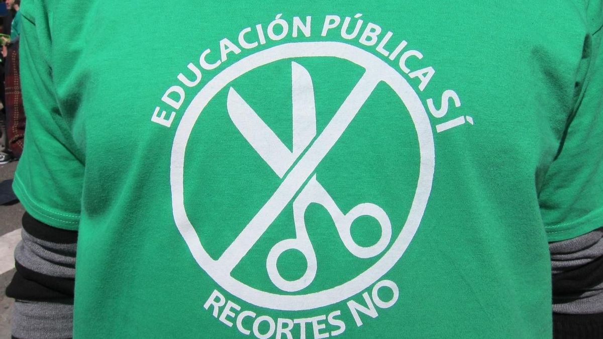 La Marea Verde exige la dimisión de Imbroda porque el decreto de escolarización busca "favorecer a los centros privados"