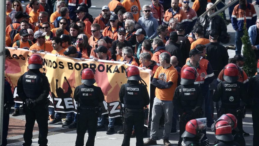 Tubos Reunidos presenta oficialmente su ERE sin acuerdo con 285 despidos: 205 serán bajas voluntarias y 80 eventuales