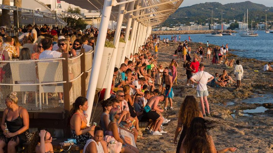 Los empresarios turísticos baten cifras récord en Balears mientras los salarios se quedan cortos para vivir en las islas