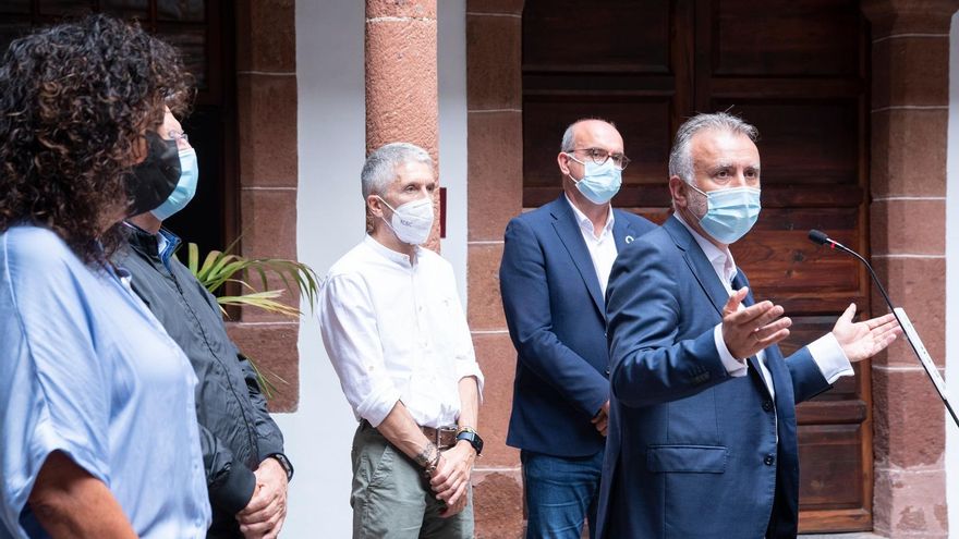 Ángel Víctor Torres, presidente del Gobierno de Canarias, durante la rueda de prensa celebrada  este miércoles en la Casa Salazar de Santa Cruz de La Palma.