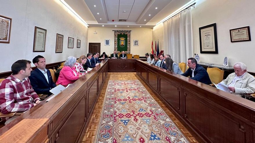 "Espantá" del alcalde de Talavera en la comisión de seguimiento del AVE a Lisboa tras tres años sin convocarse