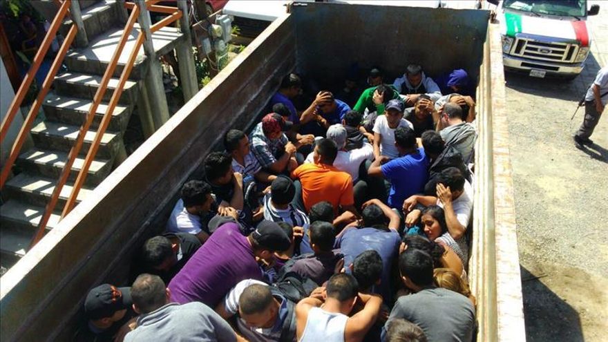 Autoridades mexicanas interceptan a 77 migrantes extranjeros rumbo a EEUU