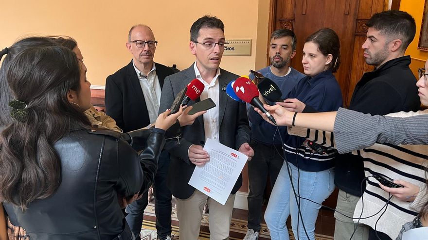 El PSOE de Valladolid solicita un pleno para debatir sobre el "alcalde B" y la dedicación de Carnero a la gestión