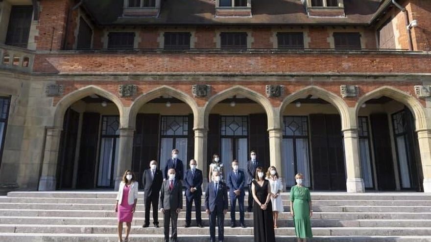 El Gobierno de Urkullu cumple un año con la coalición de PNV y PSE-EE con buena salud y la pandemia siempre presente