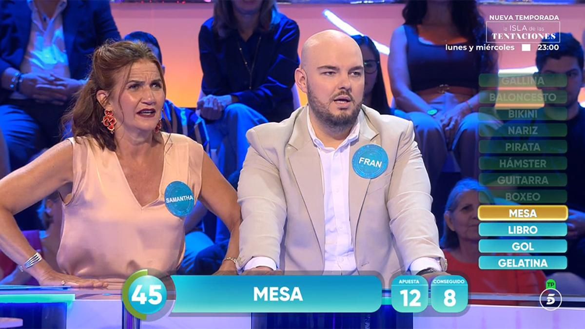 Samantha Vallejo-Nágera y Fran González, en 'Con dos palabras'