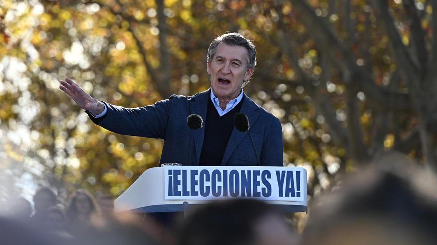 Alberto Núñez Feijóo durante su discurso este domingo en el templo de Debod de Madrid.