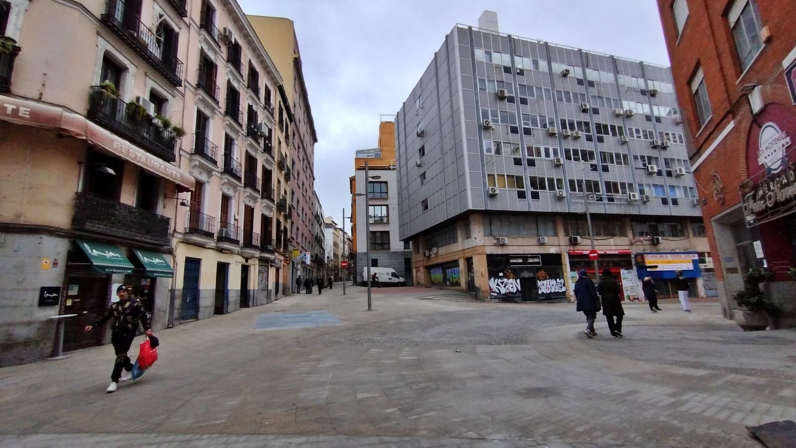 Las imágenes de la transformación peatonal en torno al mercado de Mostenses