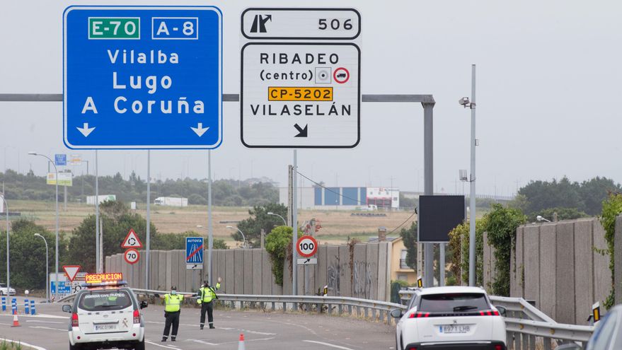 Feijóo reflexiona sus nuevos pasos mientras todos los territorios que rodean Galicia ya han decretado el cierre
