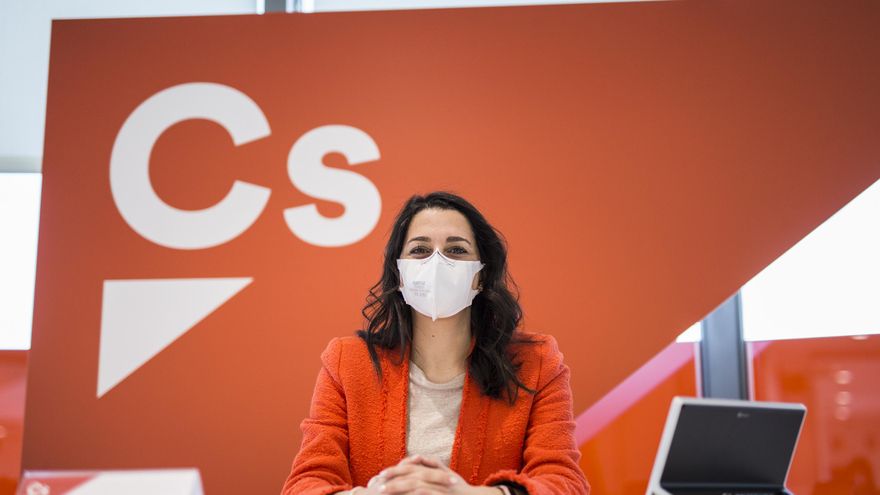 La líder de Cs, Inés Arrimadas, durante una rueda de prensa posterior a la reunión del Comité Permanente del partido, a 10 de mayo de 2021, en Madrid (España).