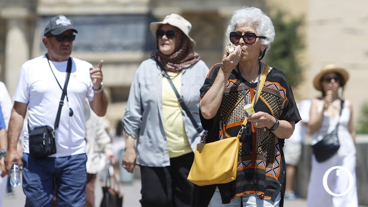 Un verano que llegó en mayo: los hospitales sufren antes de tiempo los efectos del calor más letal