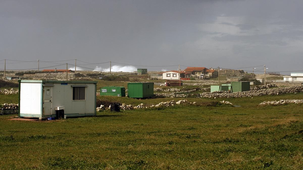 Parcelas en el entorno de la senda costera de Santander. |
