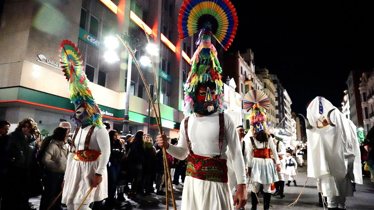 Desfile de Antruejos 2024 en la capital leonesa