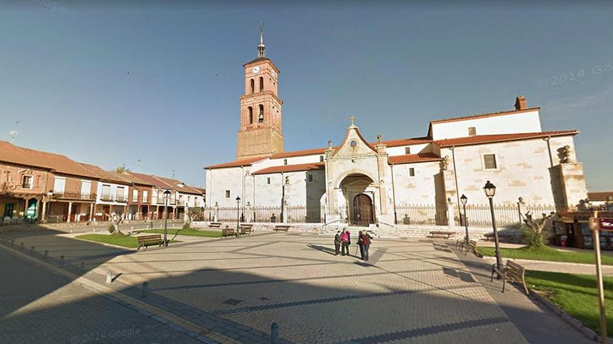 Plaza Mayor de Villamañán.