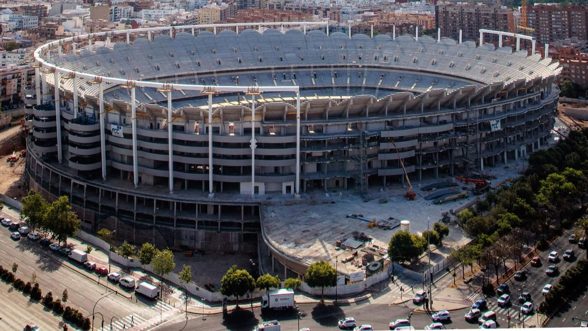 Nuevos tranvías, refuerzo del metro y buses lanzadera: así es el plan para evitar el colapso en el nuevo estadio del Valencia CF
