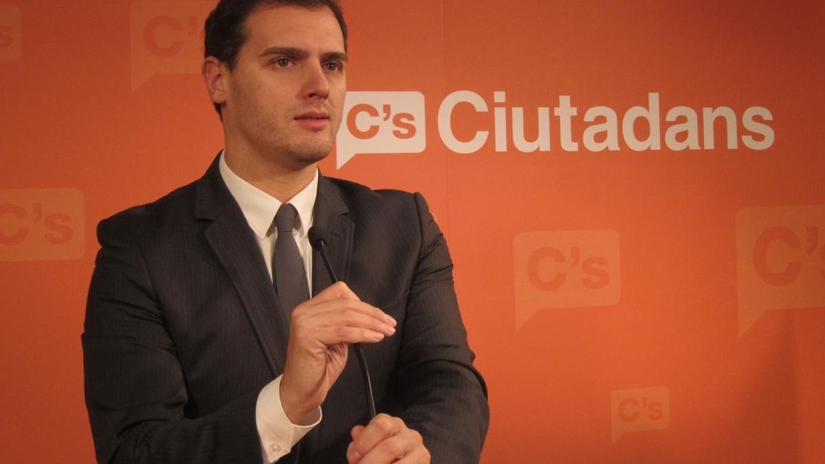 C's convoca un acto el Día de la Constitución en Barcelona por la "libertad, igualdad y solidaridad"