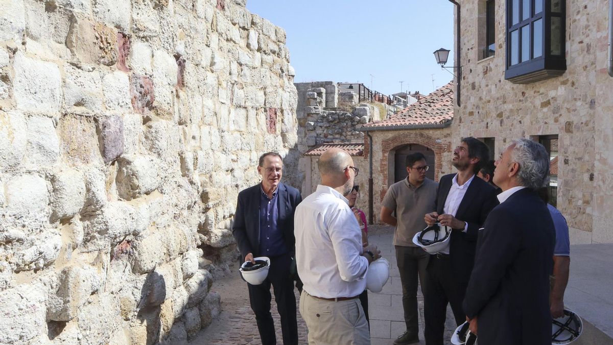 Cultura compromete medio millón más para rehabilitar la muralla de Zamora