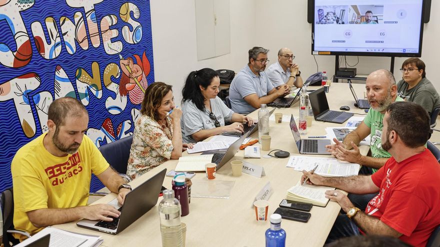 La Conselleria de Educación propone la jornada de 35 horas, 6 días de asuntos propios y desconexión digital