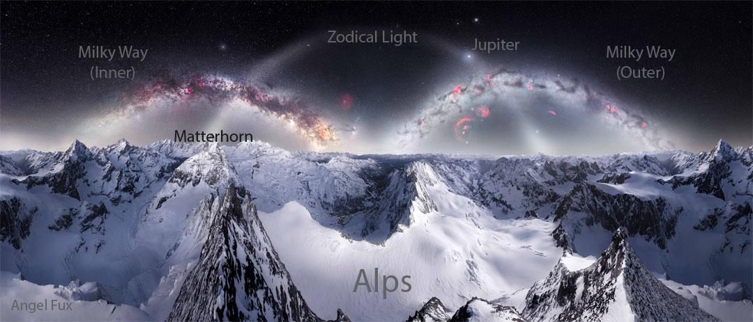 La foto del triple arco de la Vía Láctea anotada por la NASA.