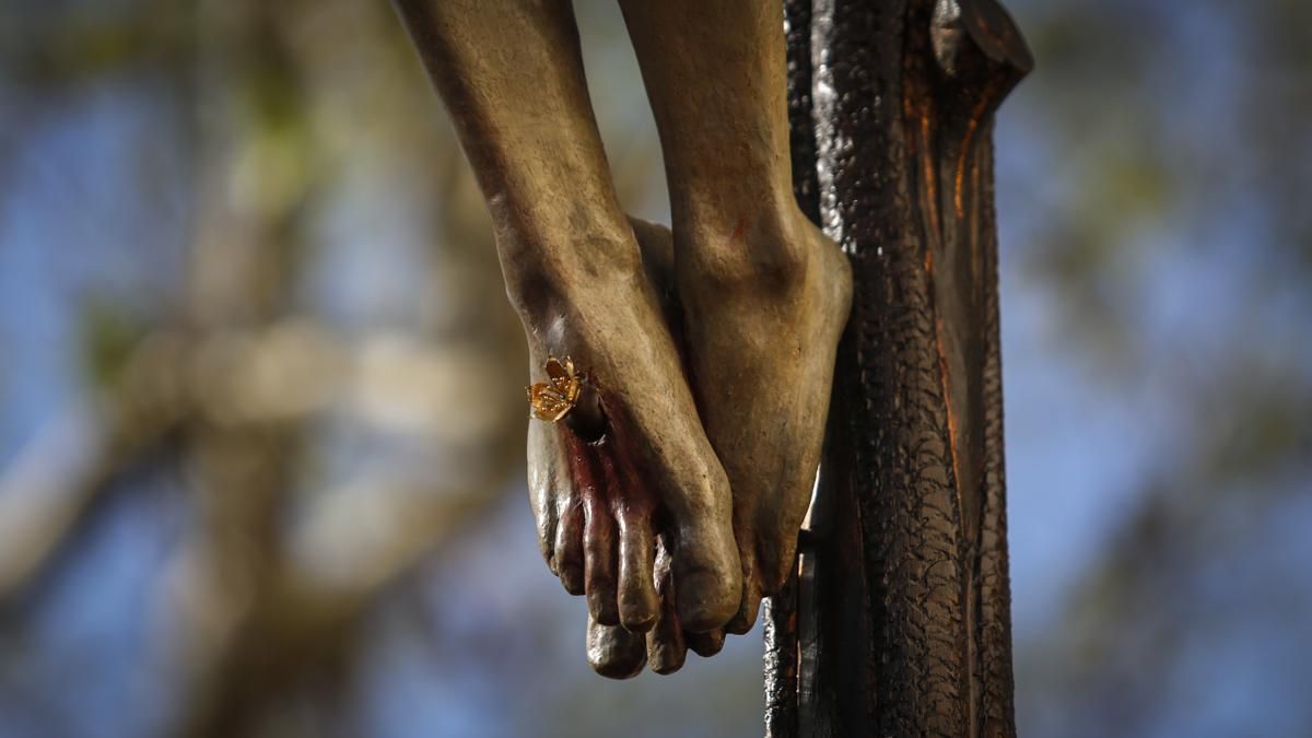 Salida procesional de la Hermandad del Amor, en imágenes