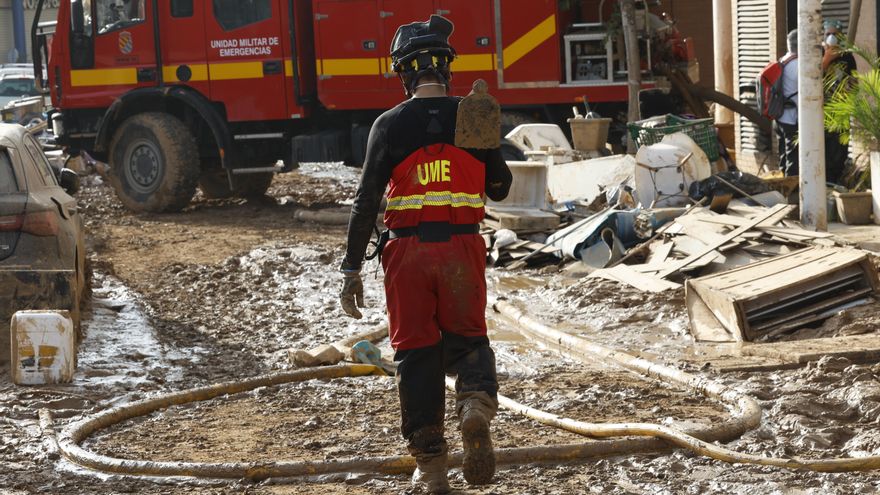 La jueza de la dana cita como testigos a cuatro alcaldes más y a un comandante de la UME