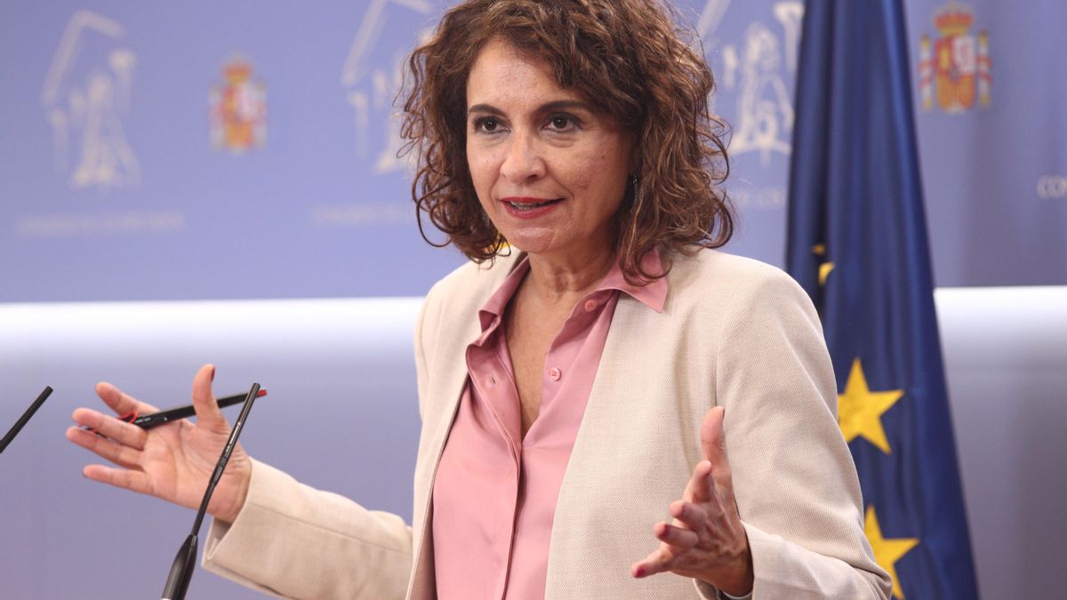 La ministra portavoz y de Hacienda María Jesús Montero.
