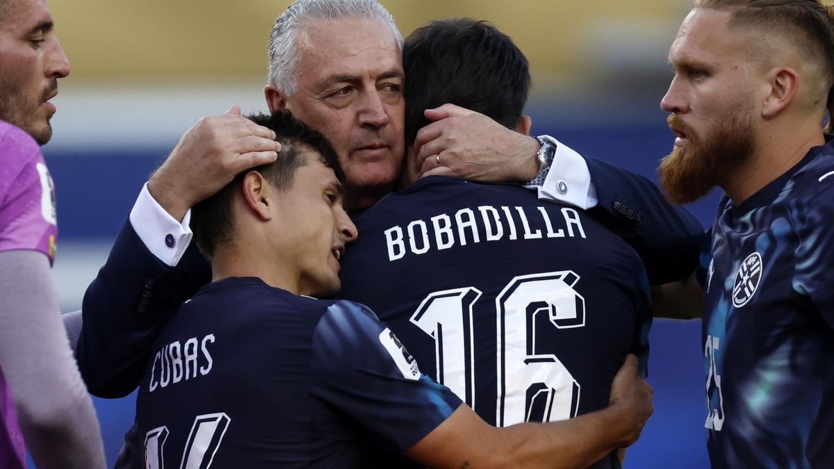 Alfaro, DT de Paraguay, tras eliminar a Alemania: “Venimos de los sacrificios de los padres para que sus hijos puedan cumplir sus sueños”