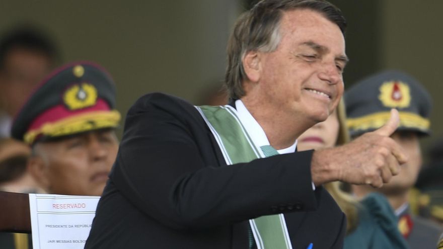 Jair Bolsonaro, el presidente “sin partido” que se convirtió en símbolo autoritario