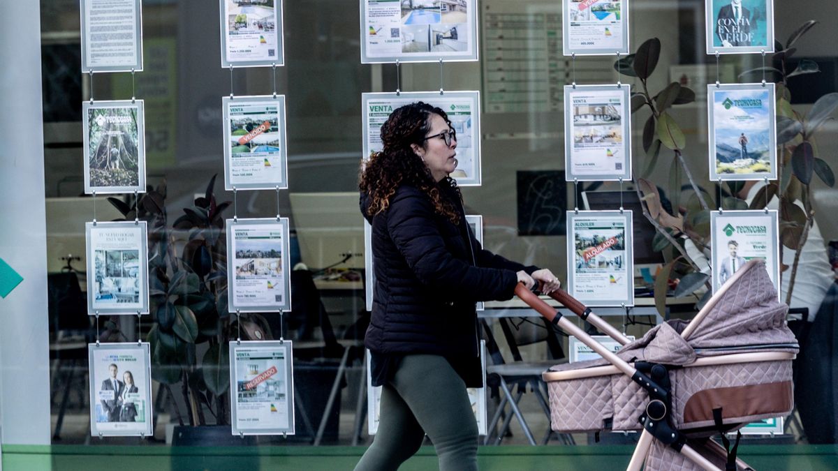 Los españoles necesitan casi dos años de sueldo íntegro (y el doble en Madrid y Baleares) para la entrada de compra de una vivienda