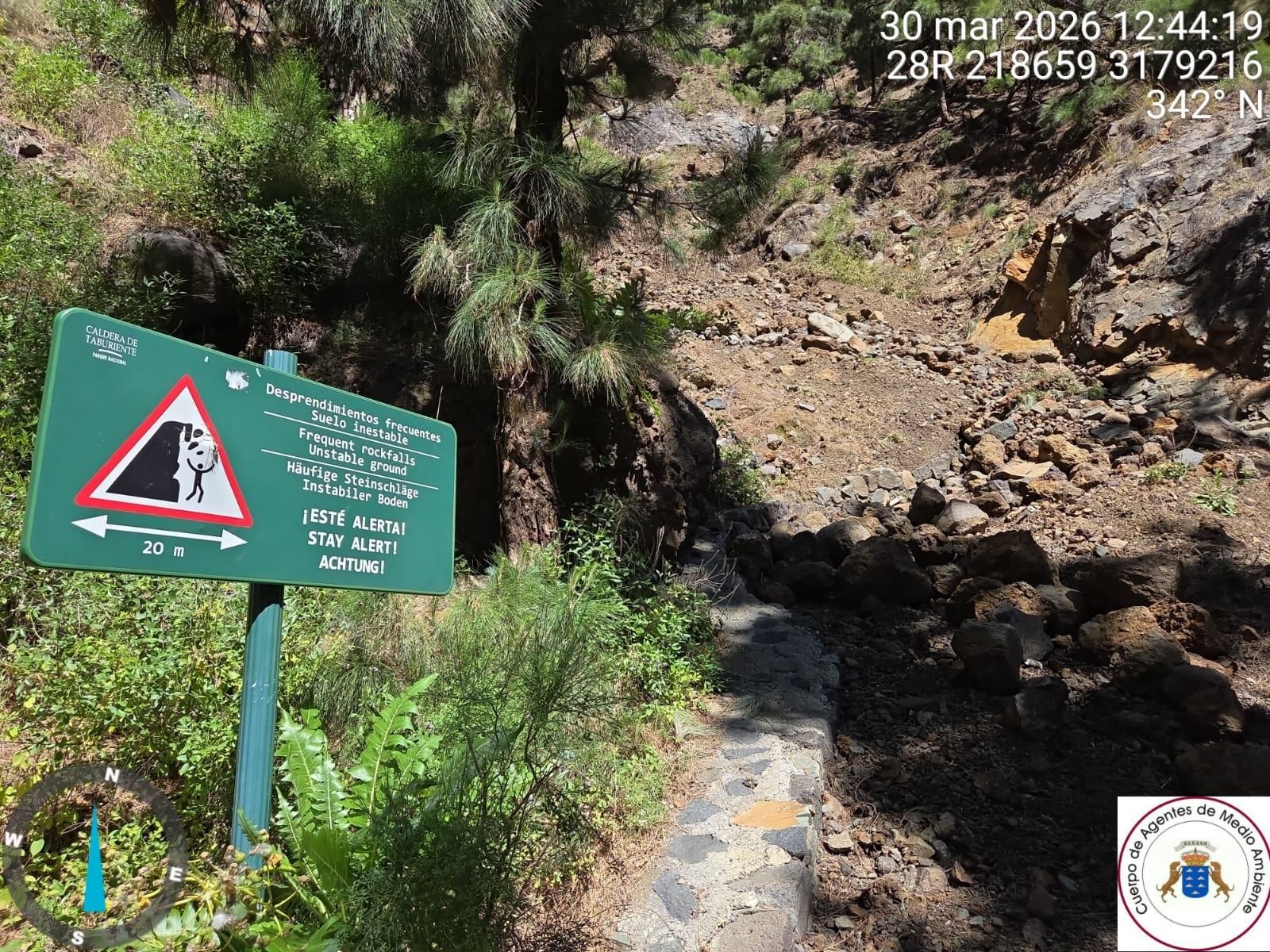 Desprendimiento en un tramo del sendero de La Caldera de Taburiente.
