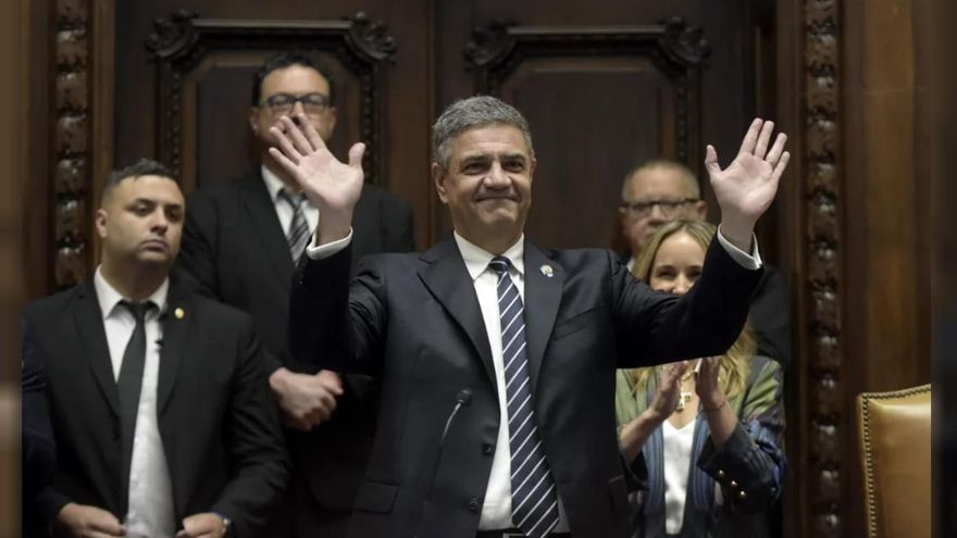 Jorge Macri anticipó un nuevo aumento del subte y prometió orden en las calles