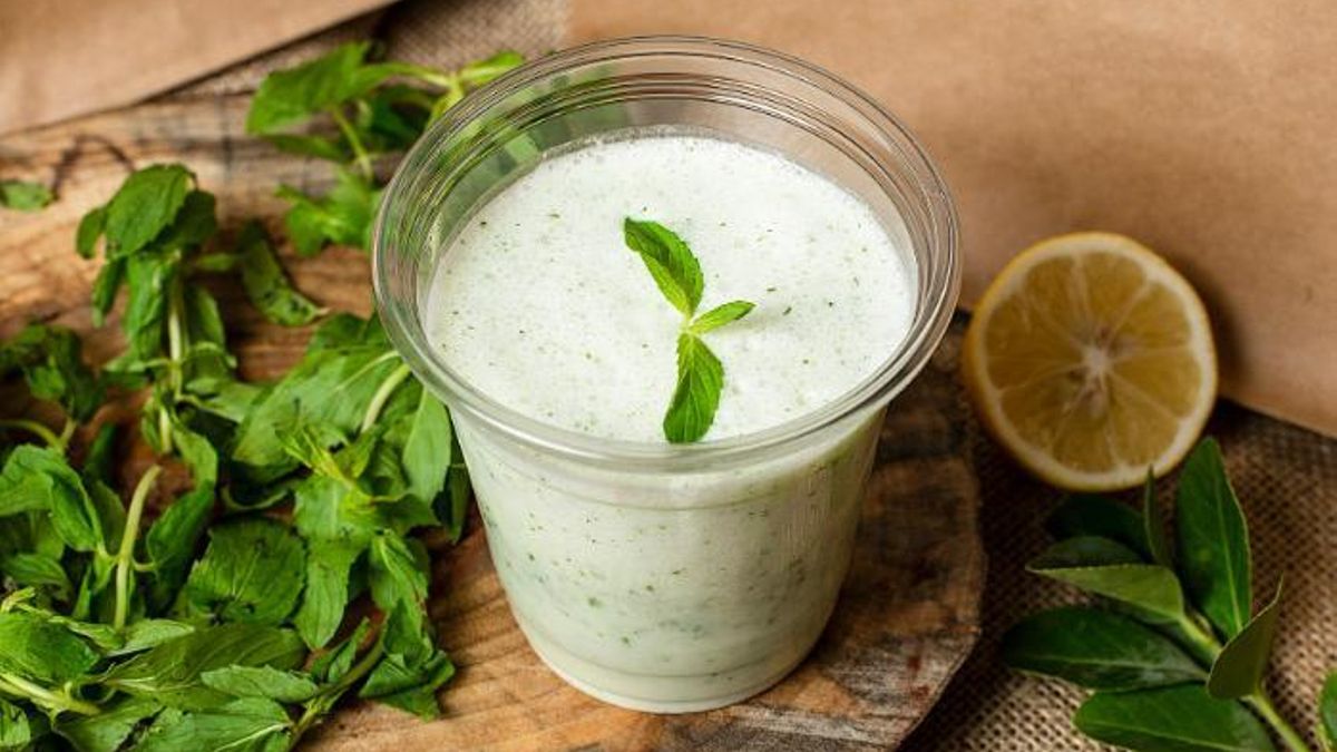 Vinagreta de yogur, limón y hierbas