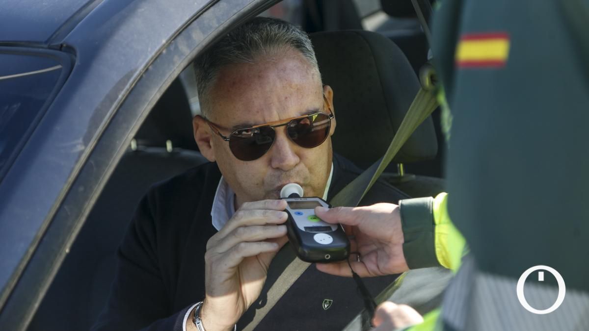 Abstemios al volante: la DGT hará más de mil controles de drogas y alcohol este puente