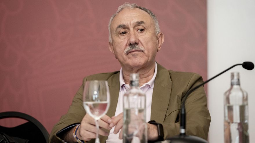 Pepe Álvarez corrige a Garamendi por los “12 días de vacaciones pagadas” con la reducción de jornada: “Según nuestros cálculos, son 16”