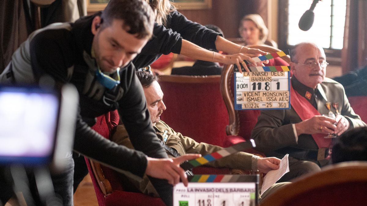 Un momento del rodaje de 'La invasió dels bàrbars'.